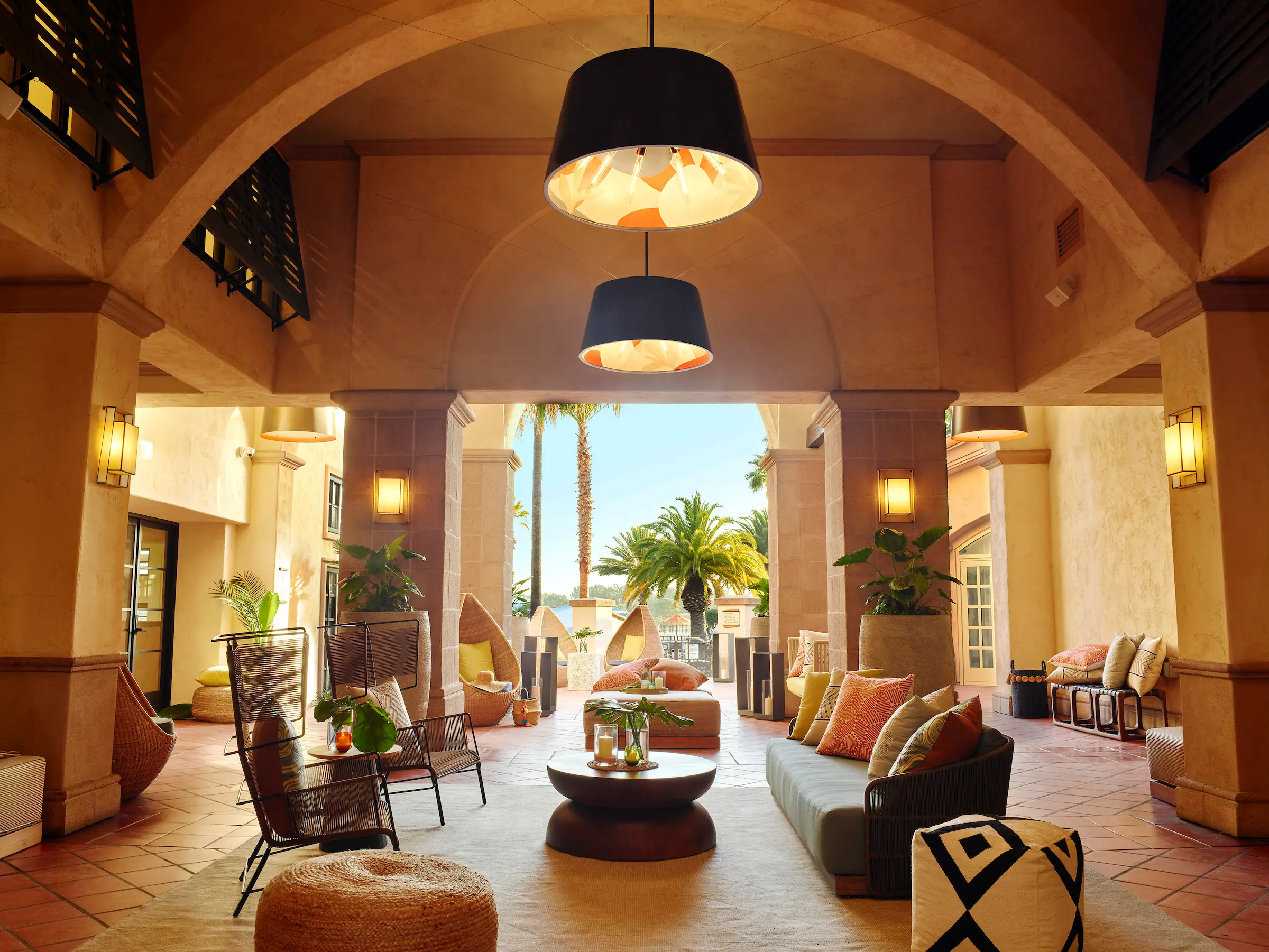 Indoor-Outdoor seating area at the San Diego Mission Bay Resort in California